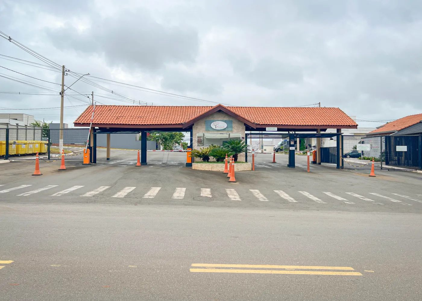 Comprar Terreno / Lote em Condomínio em Itapetininga R$ 210.000,00 - Foto 1