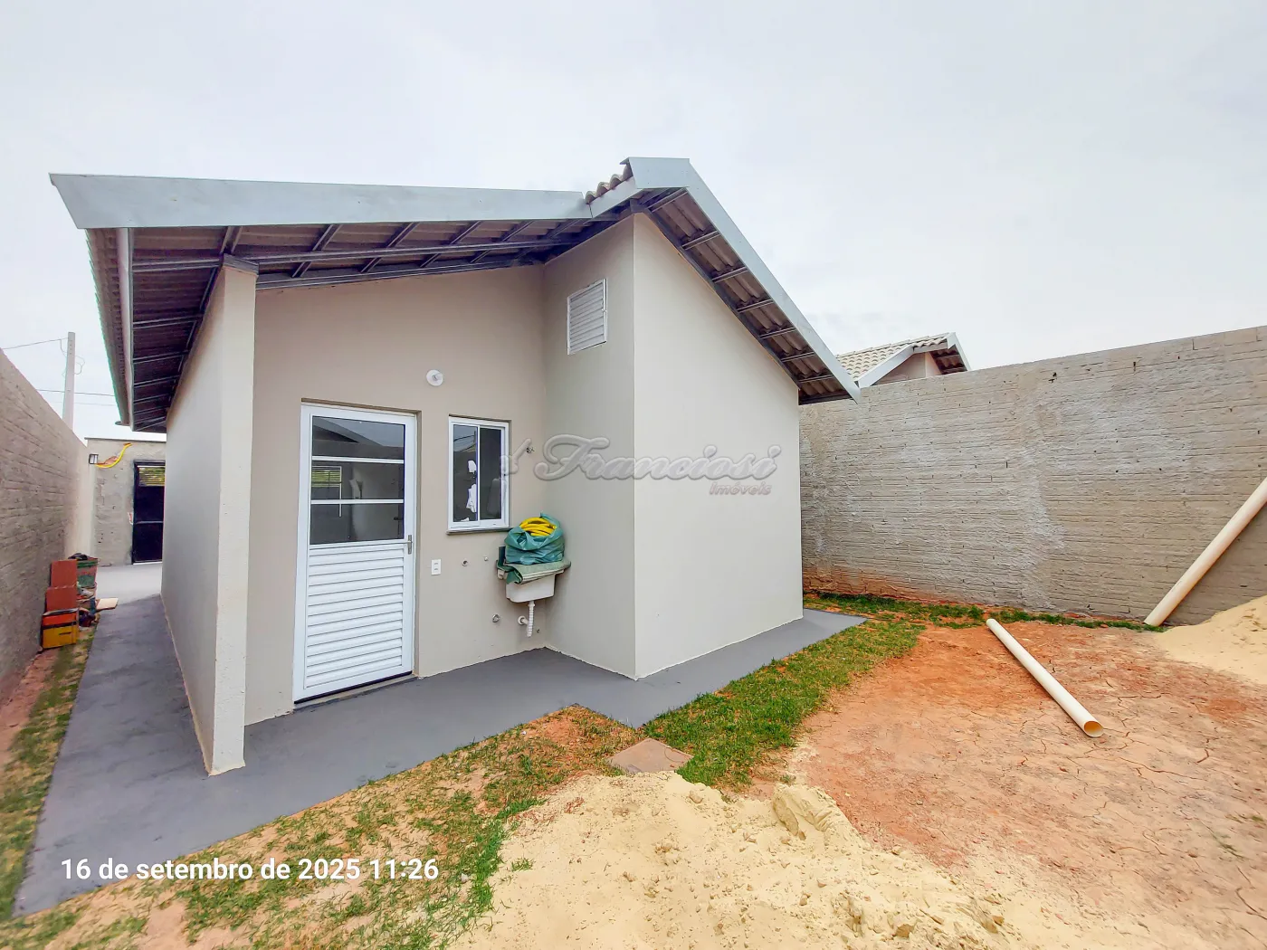 Alugar Casa / Padrão em Itapetininga R$ 1.250,00 - Foto 9