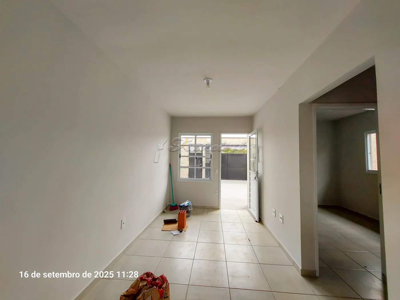 Alugar Casa / Padrão em Itapetininga R$ 1.250,00 - Foto 2