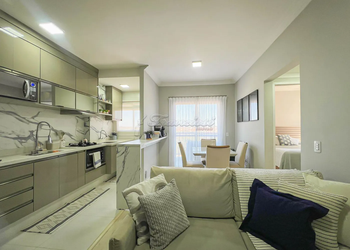 Comprar Casa / Condomínio em Itapetininga R$ 350.000,00 - Foto 4