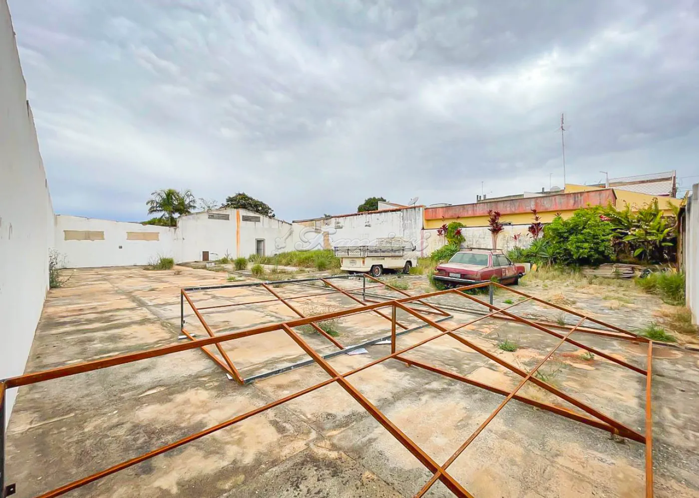 Comprar Terreno / Lote em Itapetininga R$ 300.000,00 - Foto 4