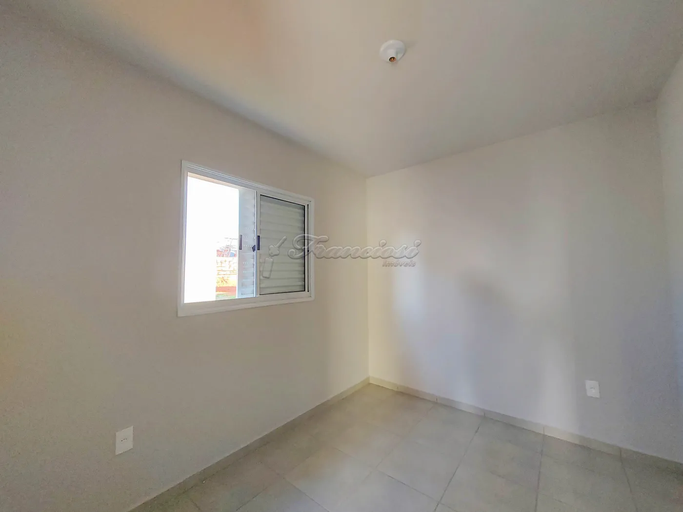 Alugar Casa / Padrão em Itapetininga R$ 800,00 - Foto 7