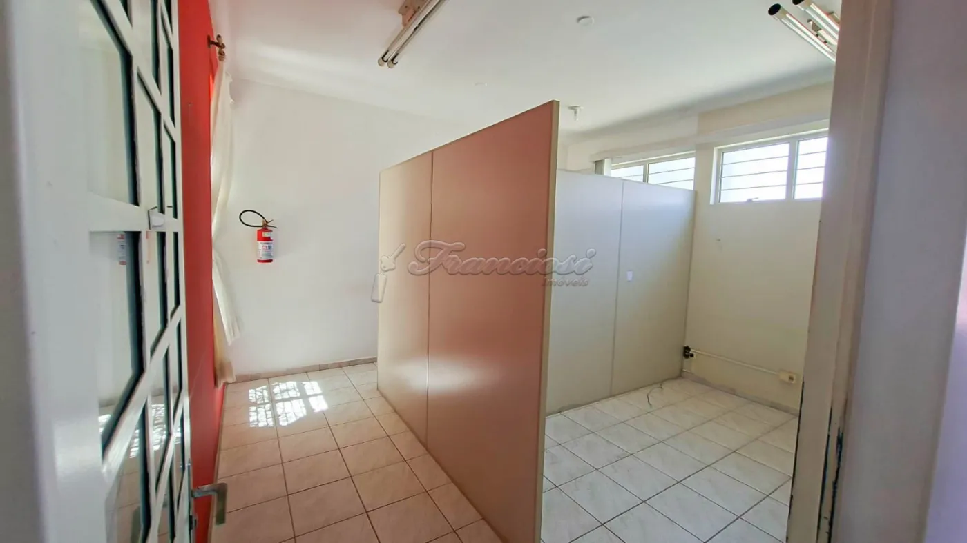Alugar Comercial / Barracão em Itapetininga R$ 12.000,00 - Foto 2