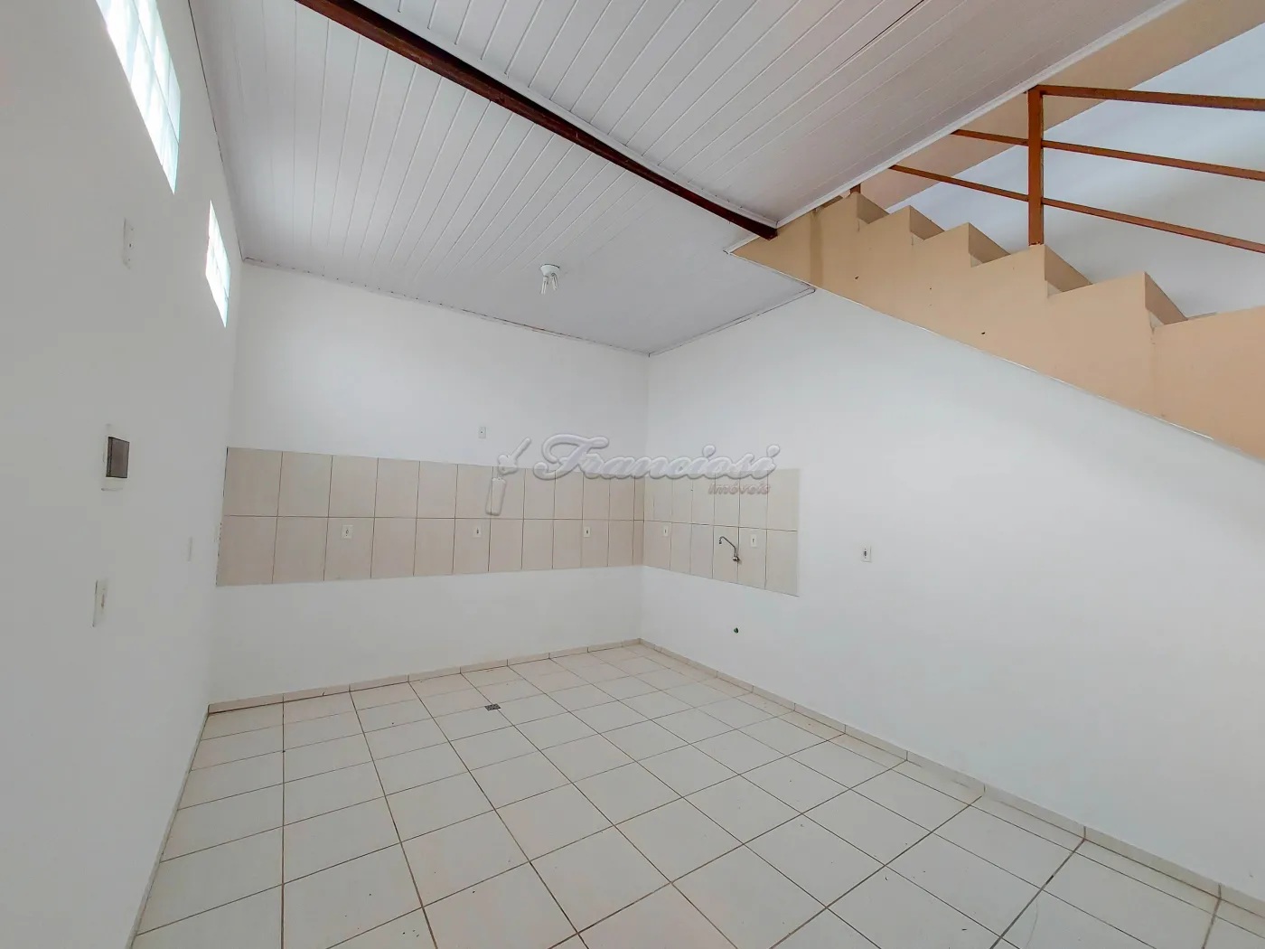 Alugar Casa / Padrão em Itapetininga R$ 2.500,00 - Foto 17