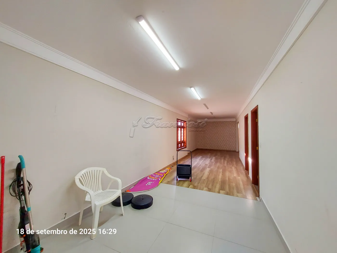 Alugar Comercial / Salão em Itapetininga R$ 4.000,00 - Foto 6