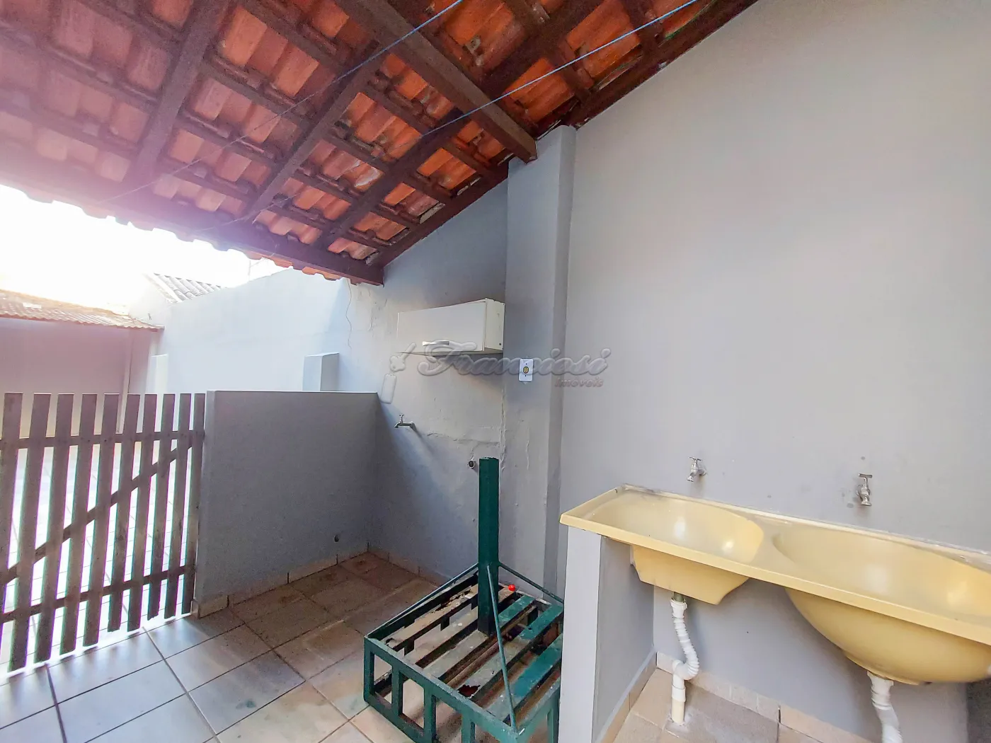 Alugar Casa / Comercial em Itapetininga R$ 3.000,00 - Foto 24
