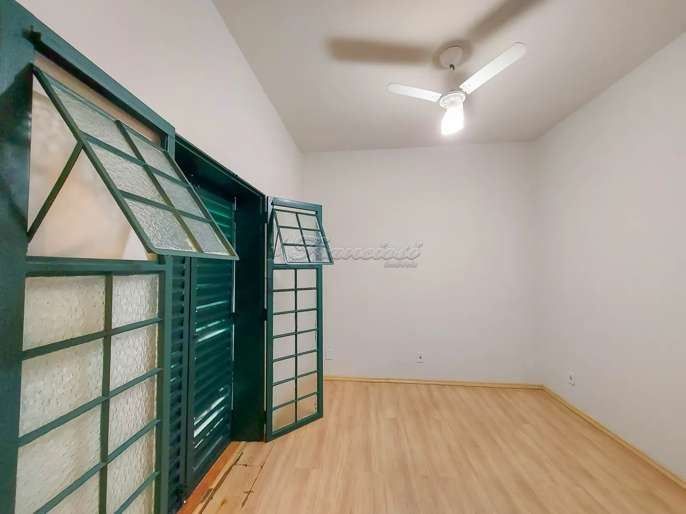 Alugar Casa / Comercial em Itapetininga R$ 3.000,00 - Foto 17