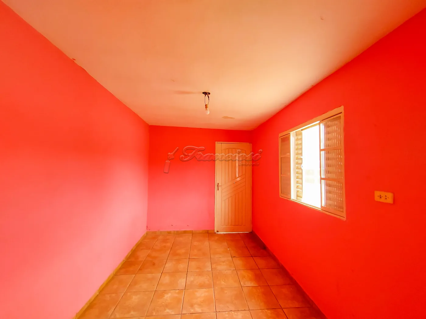 Alugar Casa / Padrão em Itapetininga R$ 2.500,00 - Foto 6