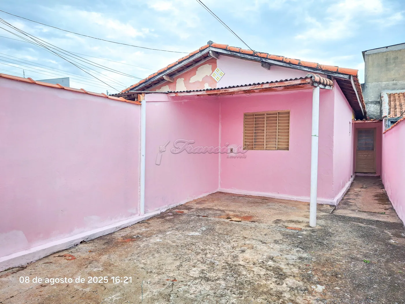 Comprar Casa / Padrão em Itapetininga - Foto 1