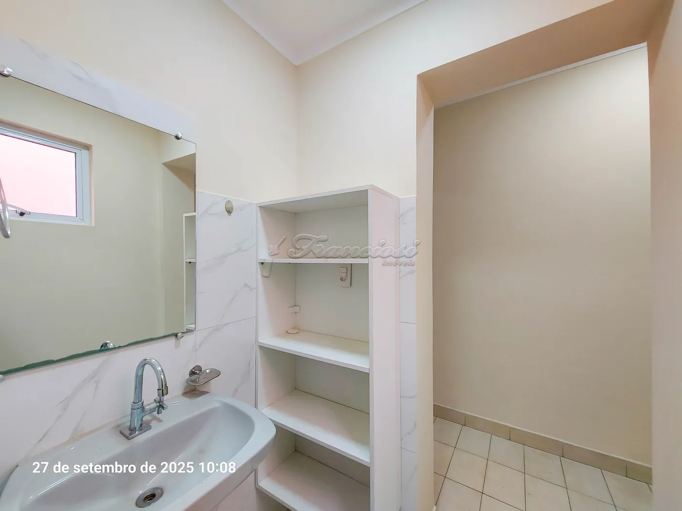 Alugar Casa / Padrão em Itapetininga R$ 2.000,00 - Foto 16