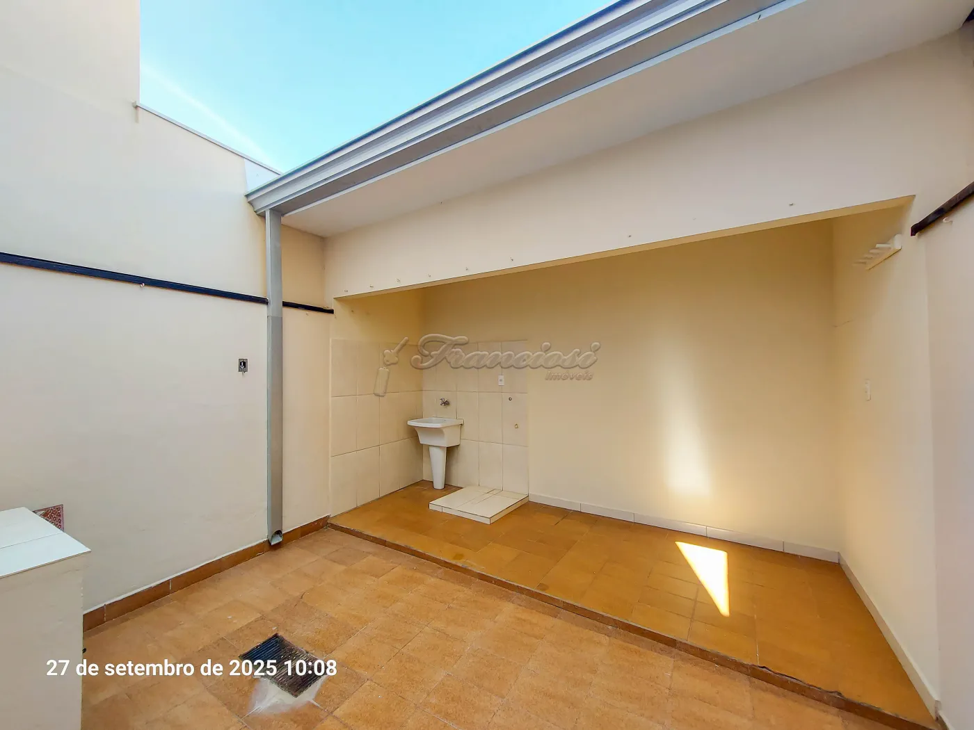 Alugar Casa / Padrão em Itapetininga R$ 2.000,00 - Foto 18