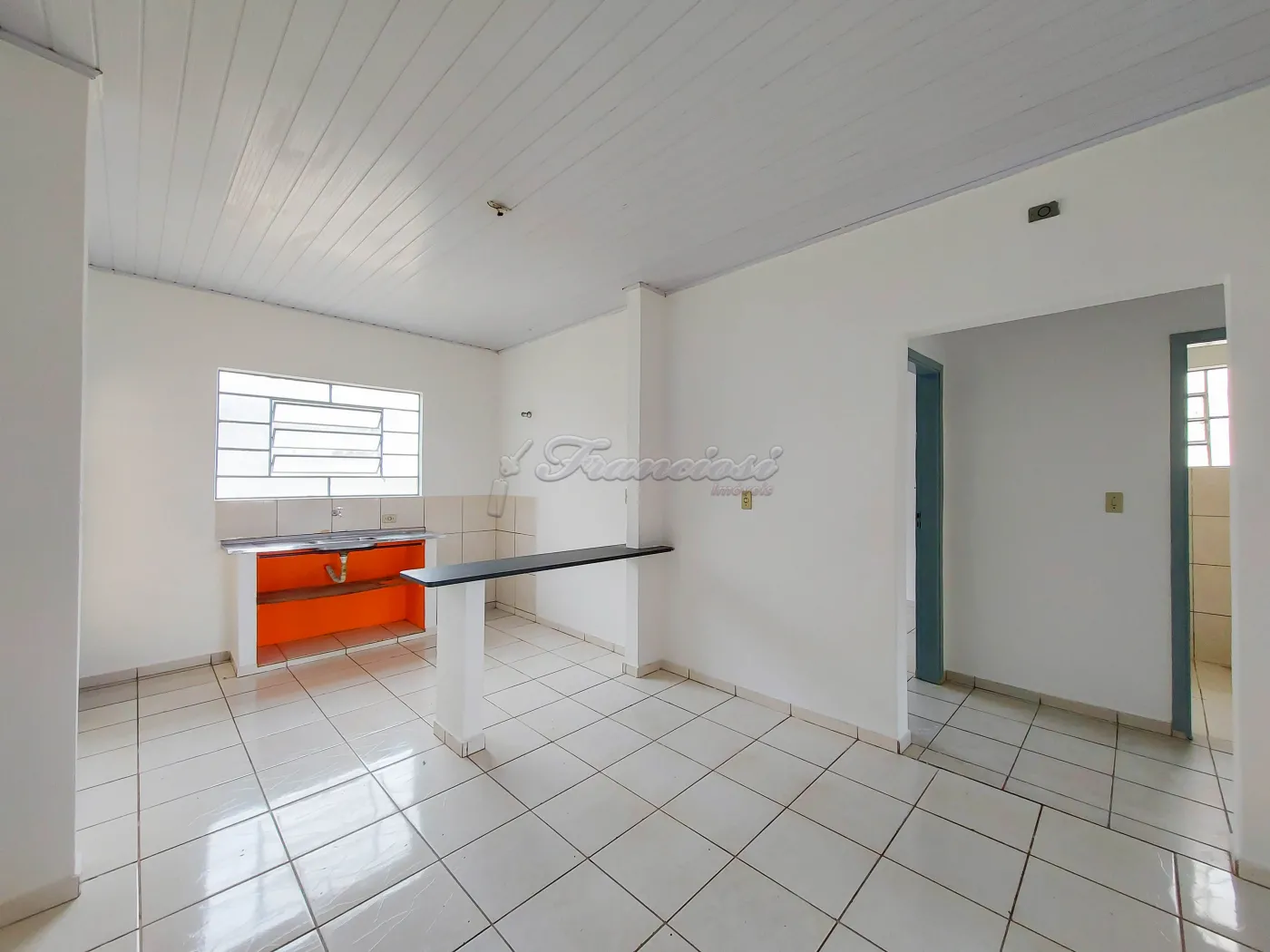 Alugar Casa / Padrão em Itapetininga R$ 1.100,00 - Foto 7