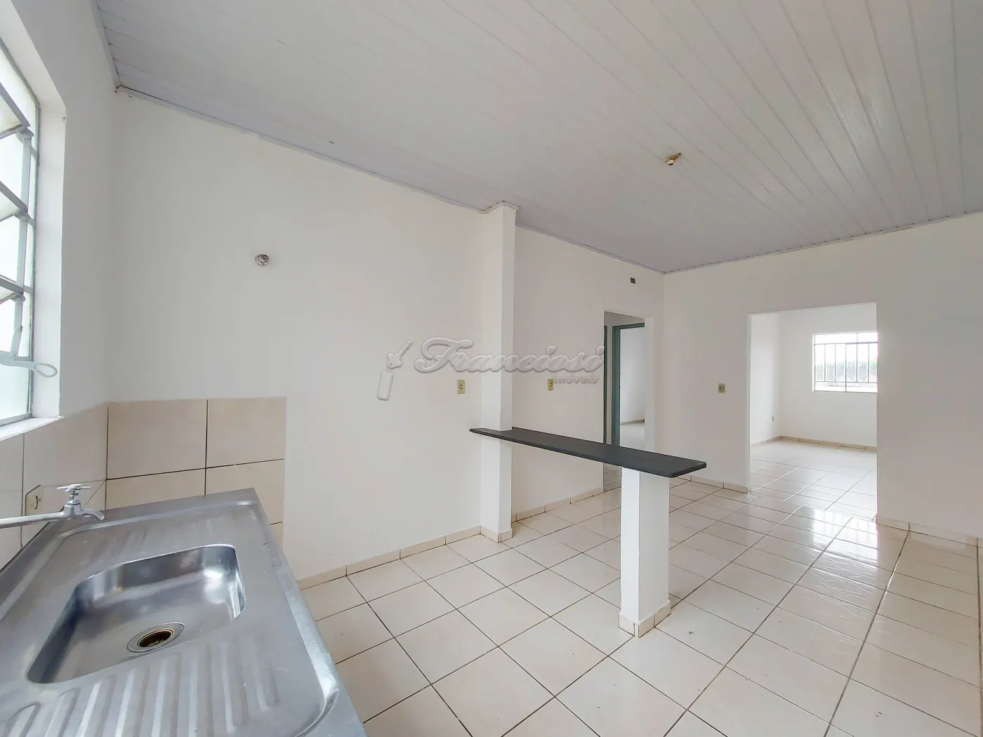 Alugar Casa / Padrão em Itapetininga R$ 1.100,00 - Foto 8