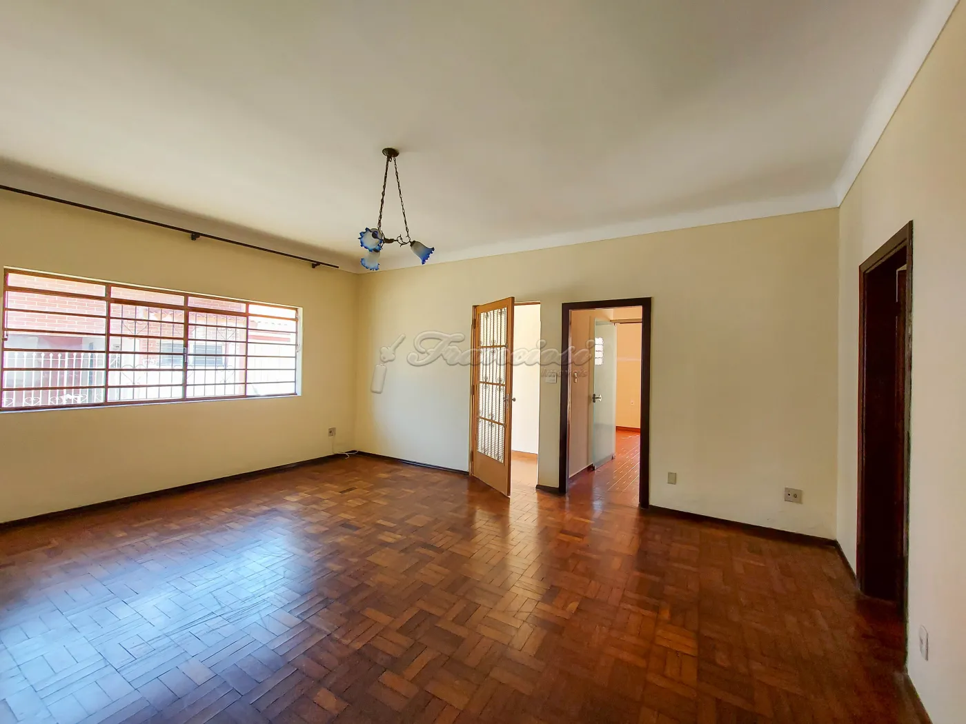 Alugar Casa / Padrão em Itapetininga R$ 2.000,00 - Foto 6