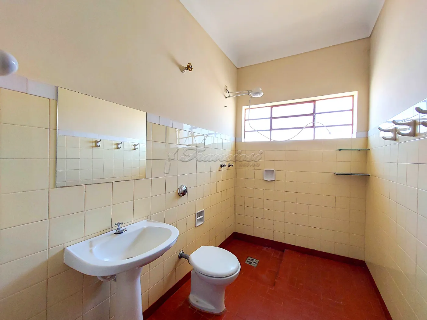 Alugar Casa / Padrão em Itapetininga R$ 2.000,00 - Foto 7