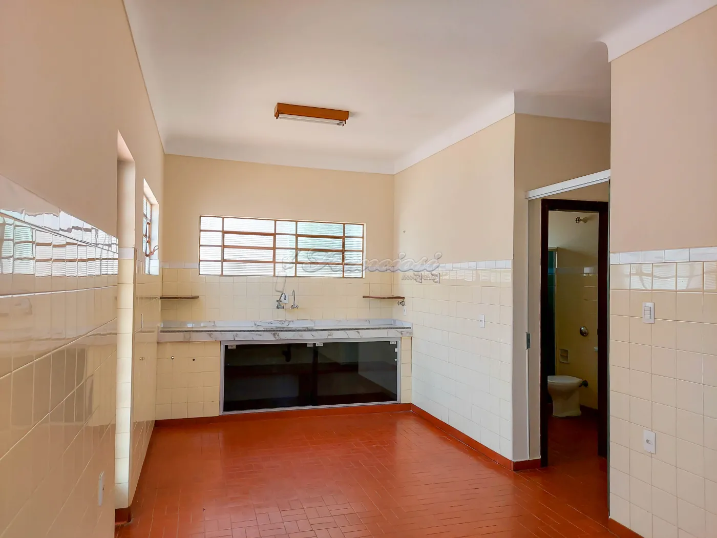 Alugar Casa / Padrão em Itapetininga R$ 2.000,00 - Foto 15