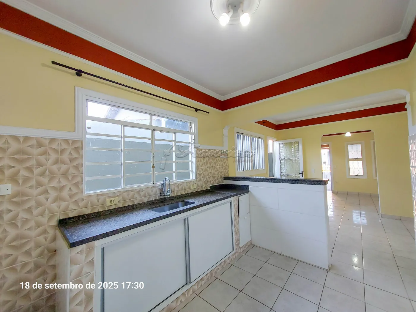 Alugar Casa / Padrão em Itapetininga R$ 1.400,00 - Foto 5