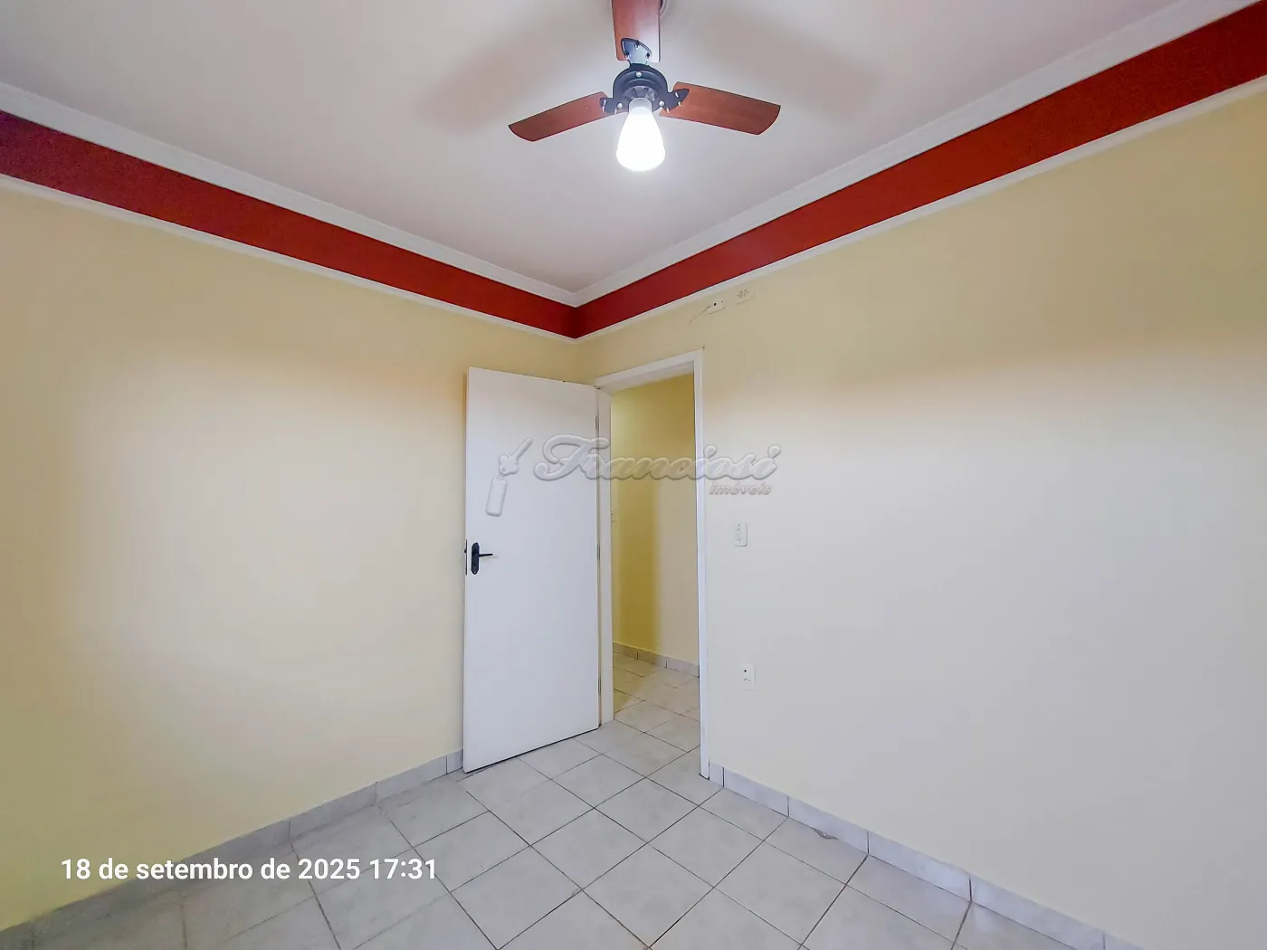 Alugar Casa / Padrão em Itapetininga R$ 1.400,00 - Foto 9