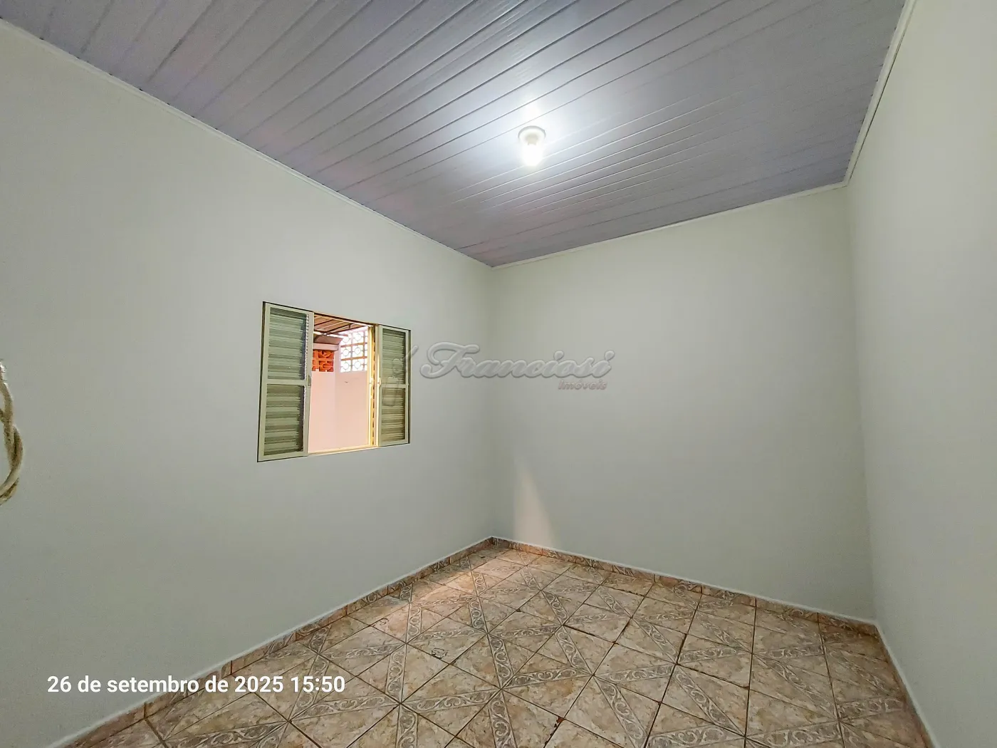 Alugar Casa / Padrão em Itapetininga R$ 1.300,00 - Foto 6