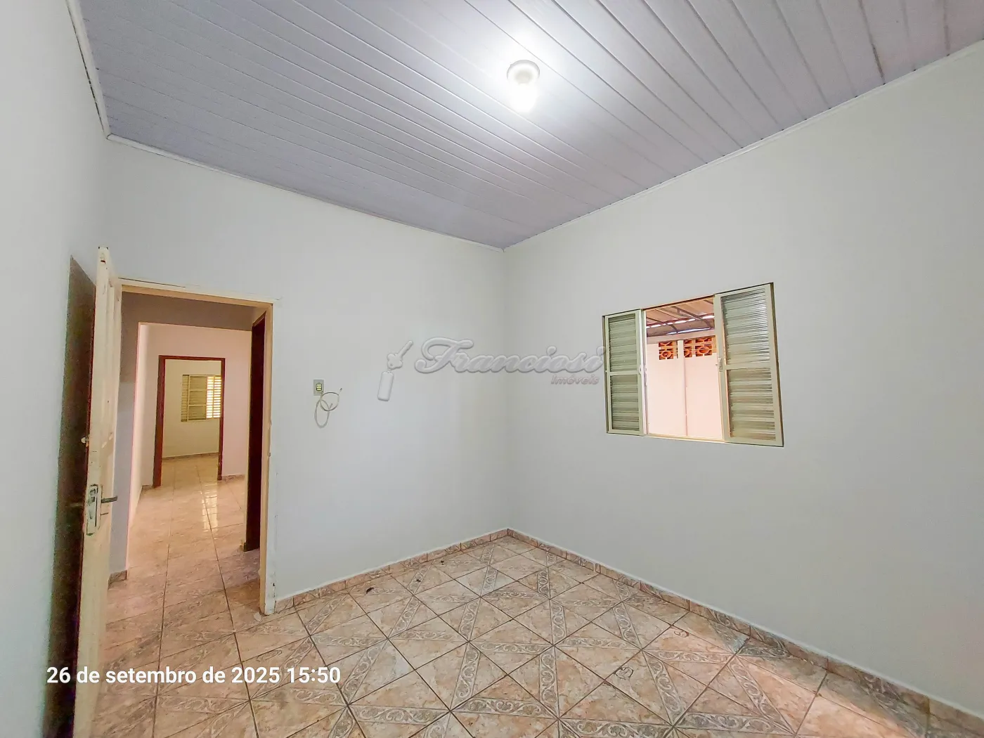Alugar Casa / Padrão em Itapetininga R$ 1.300,00 - Foto 7