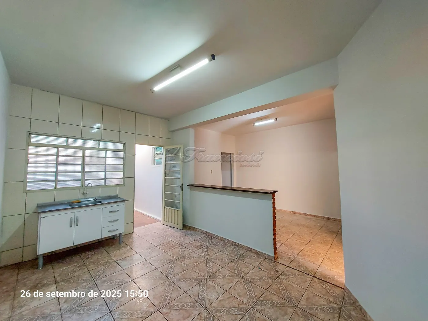 Alugar Casa / Padrão em Itapetininga R$ 1.300,00 - Foto 9