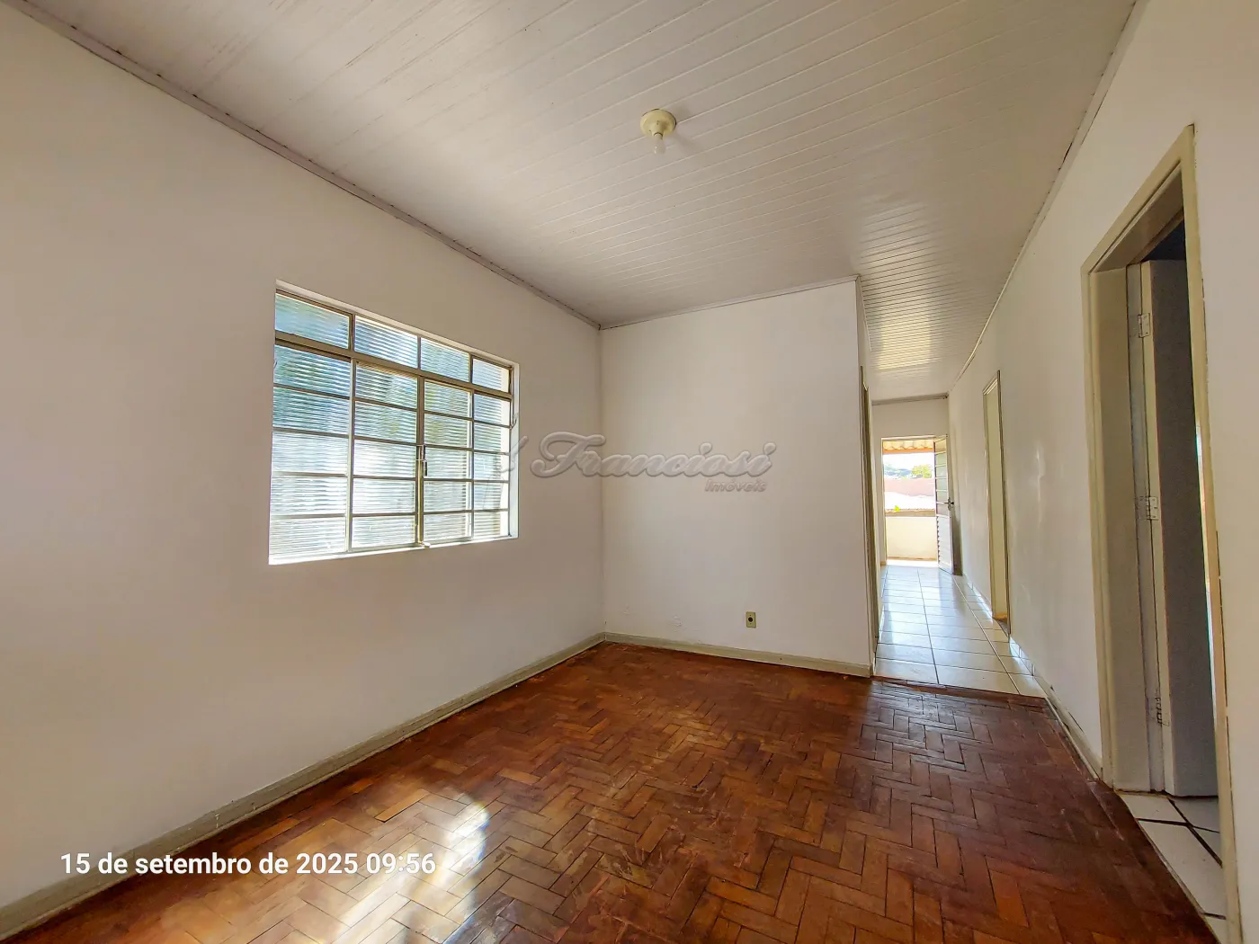 Alugar Casa / Padrão em Itapetininga R$ 950,00 - Foto 1