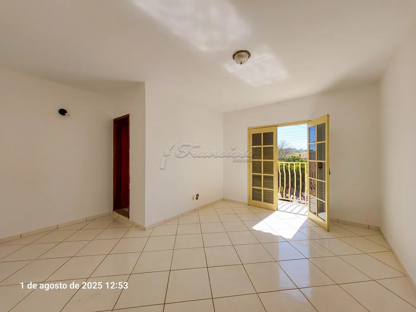 Alugar Casa / Padrão em Itapetininga R$ 1.400,00 - Foto 3