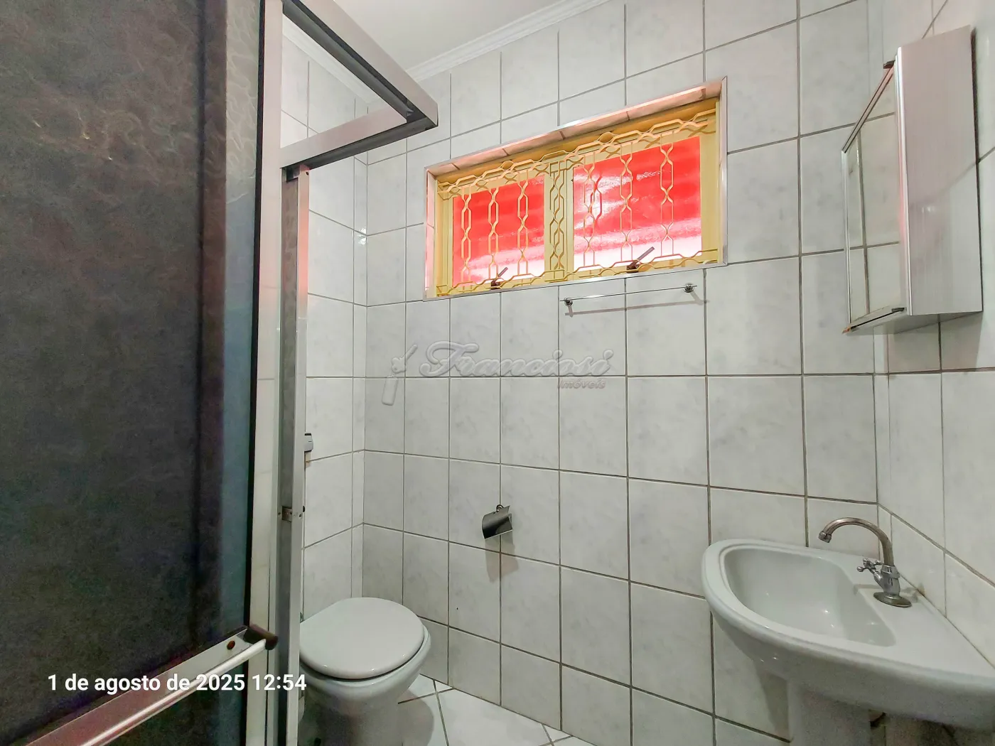 Alugar Casa / Padrão em Itapetininga R$ 1.400,00 - Foto 9