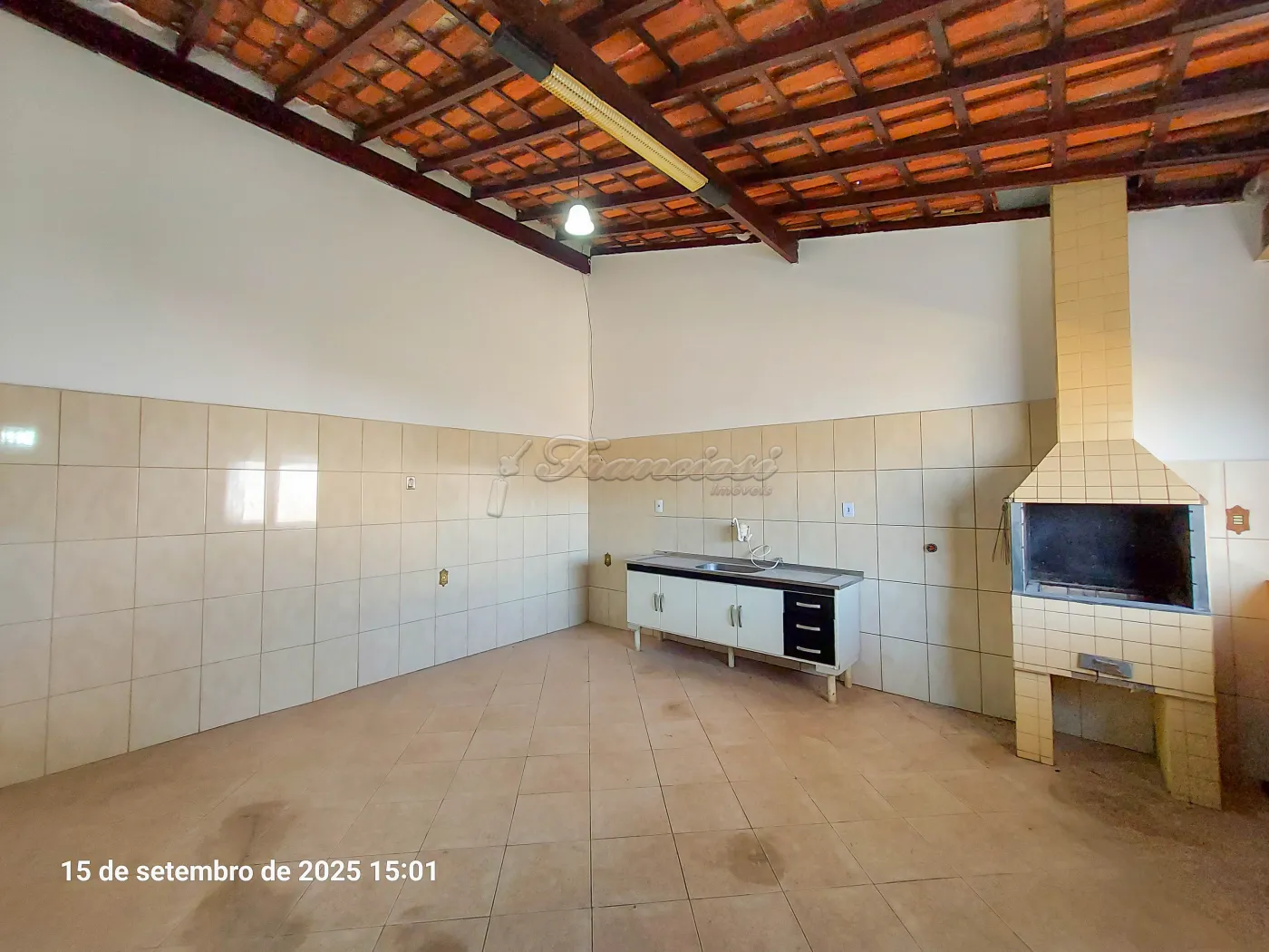 Alugar Casa / Padrão em Itapetininga R$ 1.500,00 - Foto 5