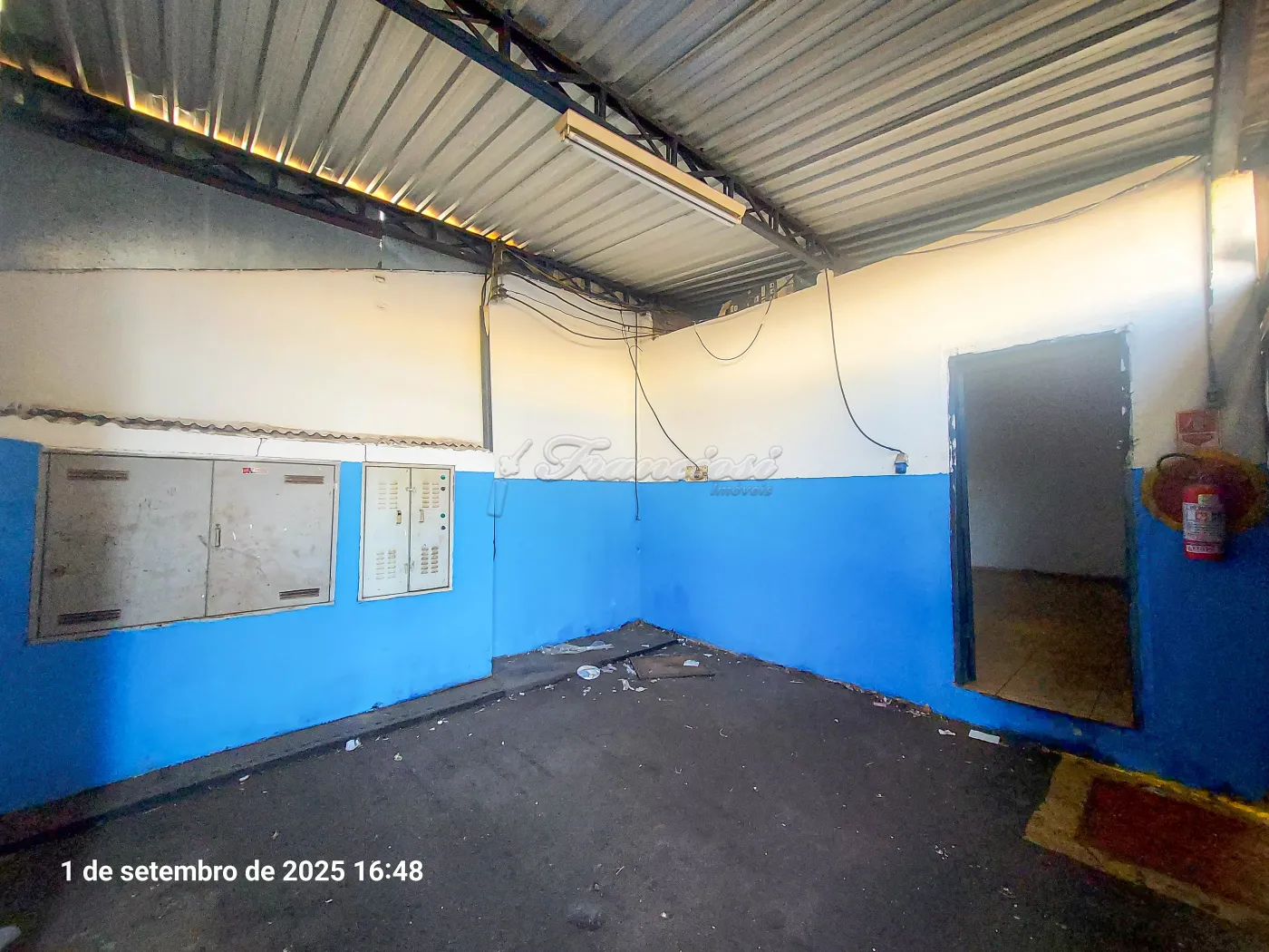 Alugar Comercial / Barracão em Itapetininga R$ 7.000,00 - Foto 3