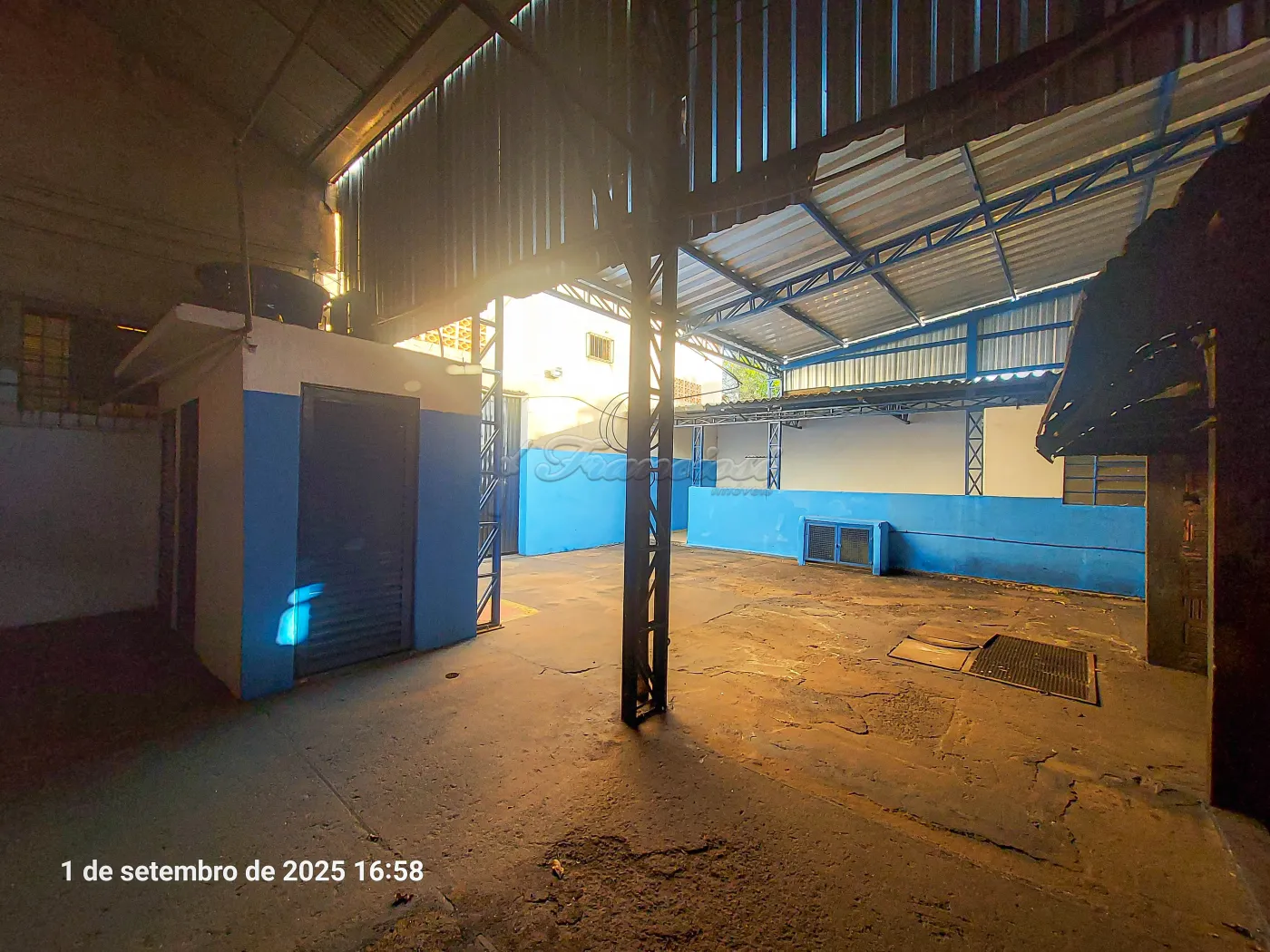 Alugar Comercial / Barracão em Itapetininga R$ 7.000,00 - Foto 18