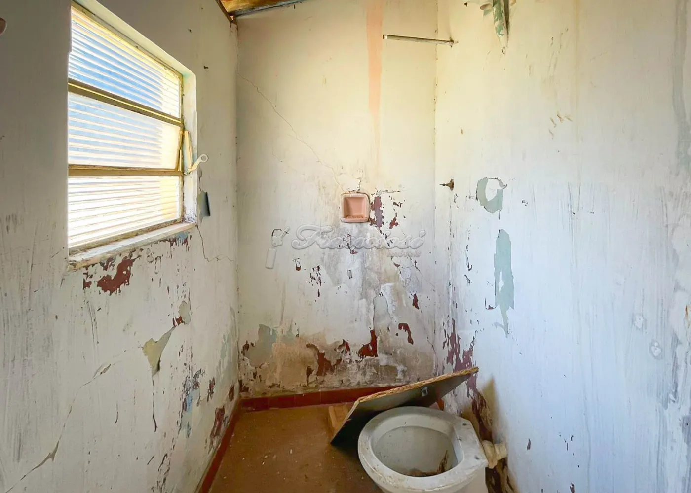 Comprar Casa / Padrão em Itapetininga R$ 210.000,00 - Foto 7