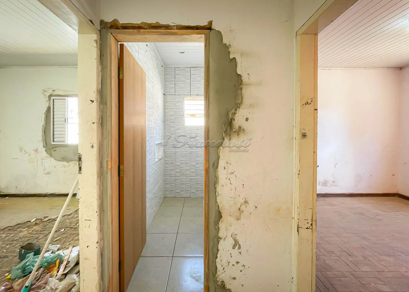 Comprar Casa / Padrão em Itapetininga R$ 210.000,00 - Foto 9