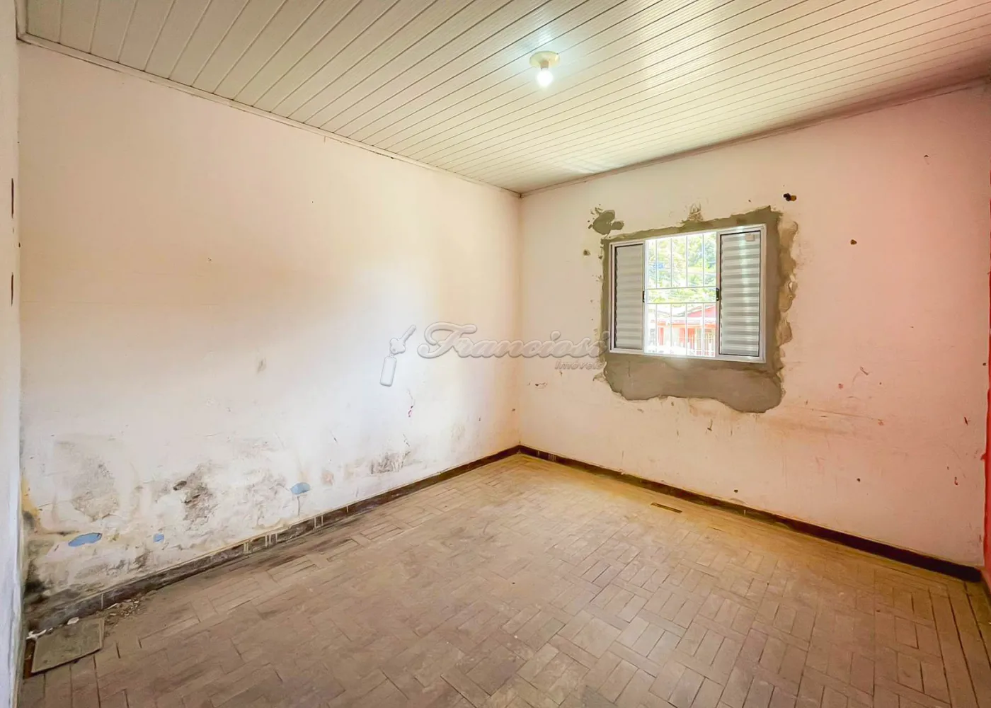 Comprar Casa / Padrão em Itapetininga R$ 210.000,00 - Foto 14