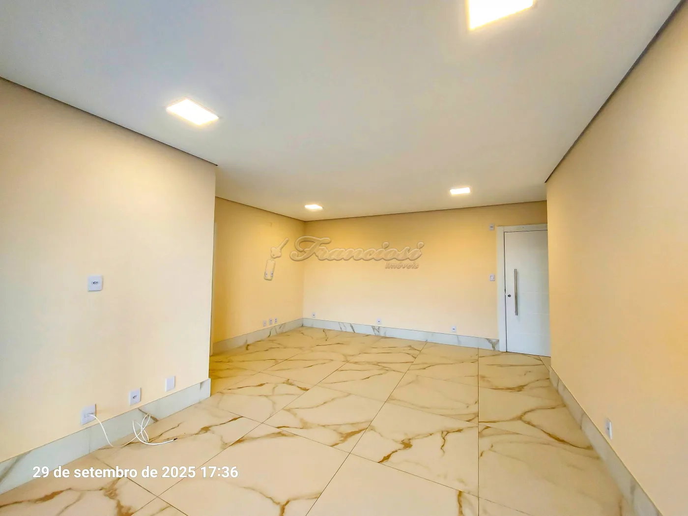Alugar Apartamento / Condomínio em Itapetininga R$ 3.800,00 - Foto 3