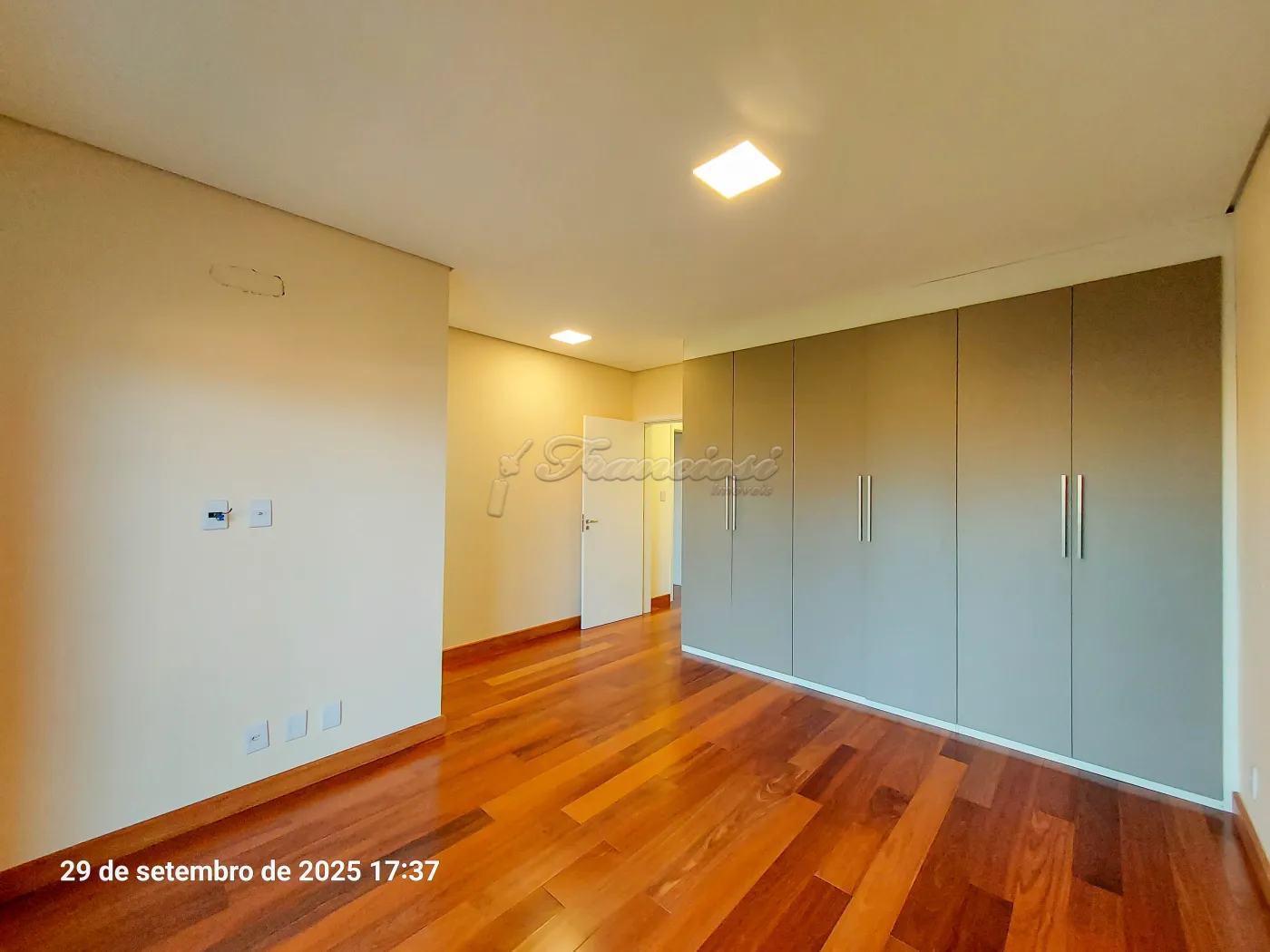 Alugar Apartamento / Condomínio em Itapetininga R$ 3.800,00 - Foto 15