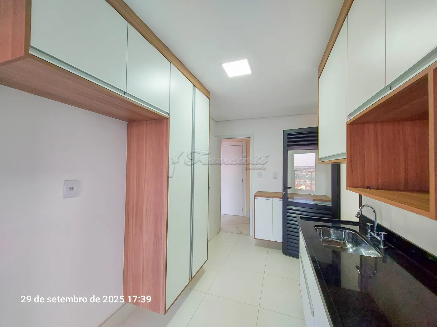 Alugar Apartamento / Condomínio em Itapetininga R$ 3.800,00 - Foto 6