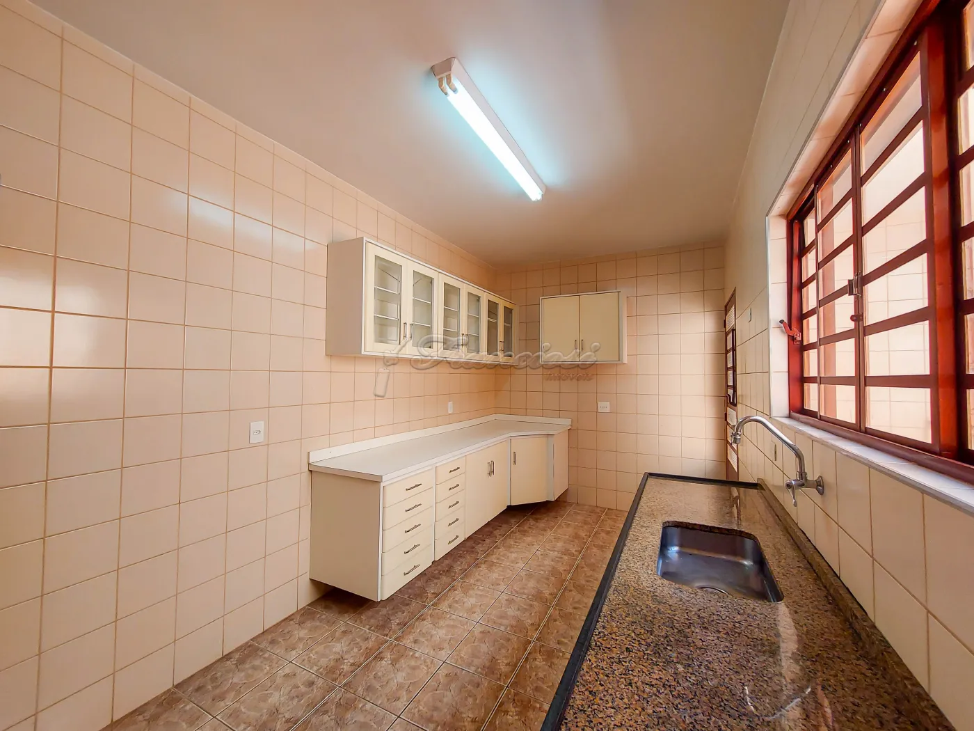 Alugar Casa / Padrão em Itapetininga R$ 1.150,00 - Foto 9