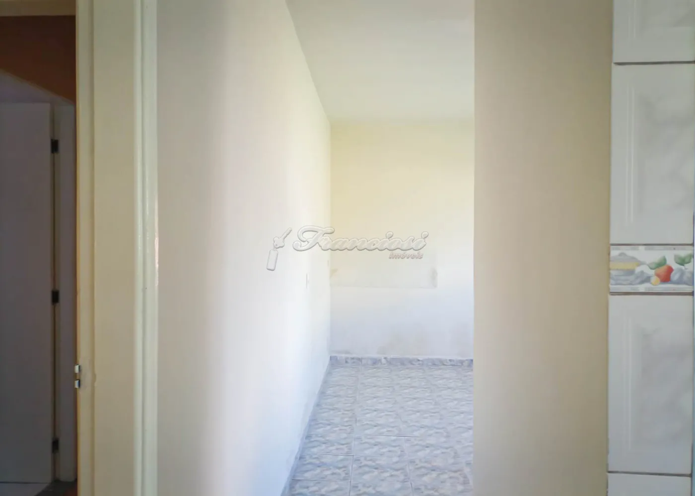 Alugar Casa / Padrão em Itapetininga R$ 850,00 - Foto 6