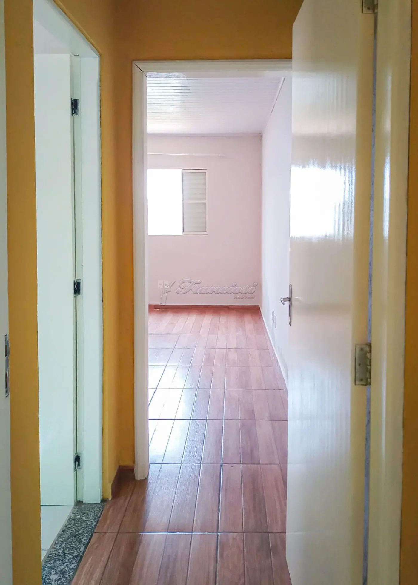 Alugar Casa / Padrão em Itapetininga R$ 850,00 - Foto 8