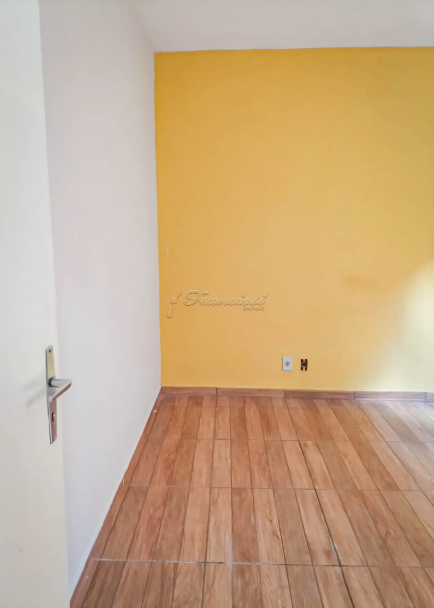 Alugar Casa / Padrão em Itapetininga R$ 850,00 - Foto 12