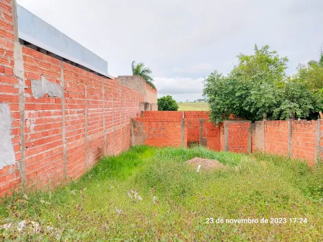 Lote medindo 150,00 m².
Ótima localização!